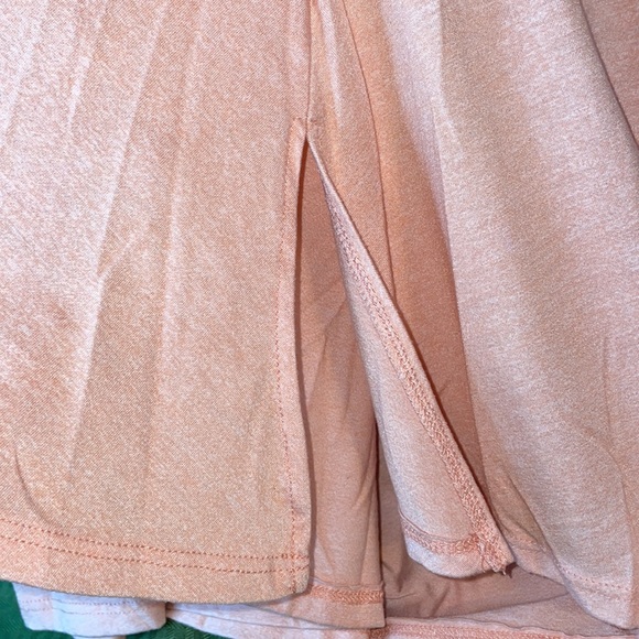 LuLaRoe Blush top with side splits sized small - Picture 2 of 6